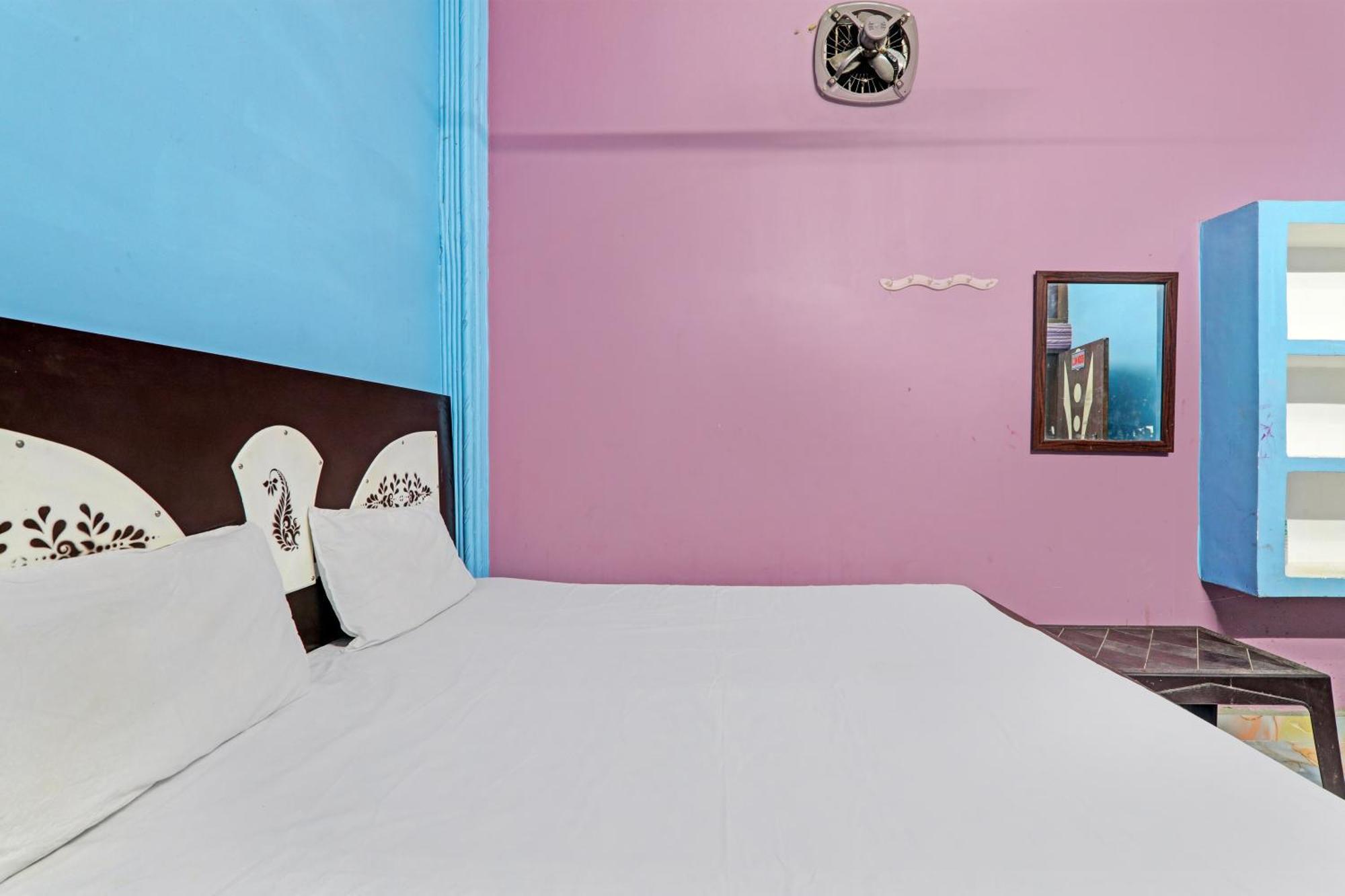 Ayodhya Hotel O Home Om Marriage Hall מראה חיצוני תמונה