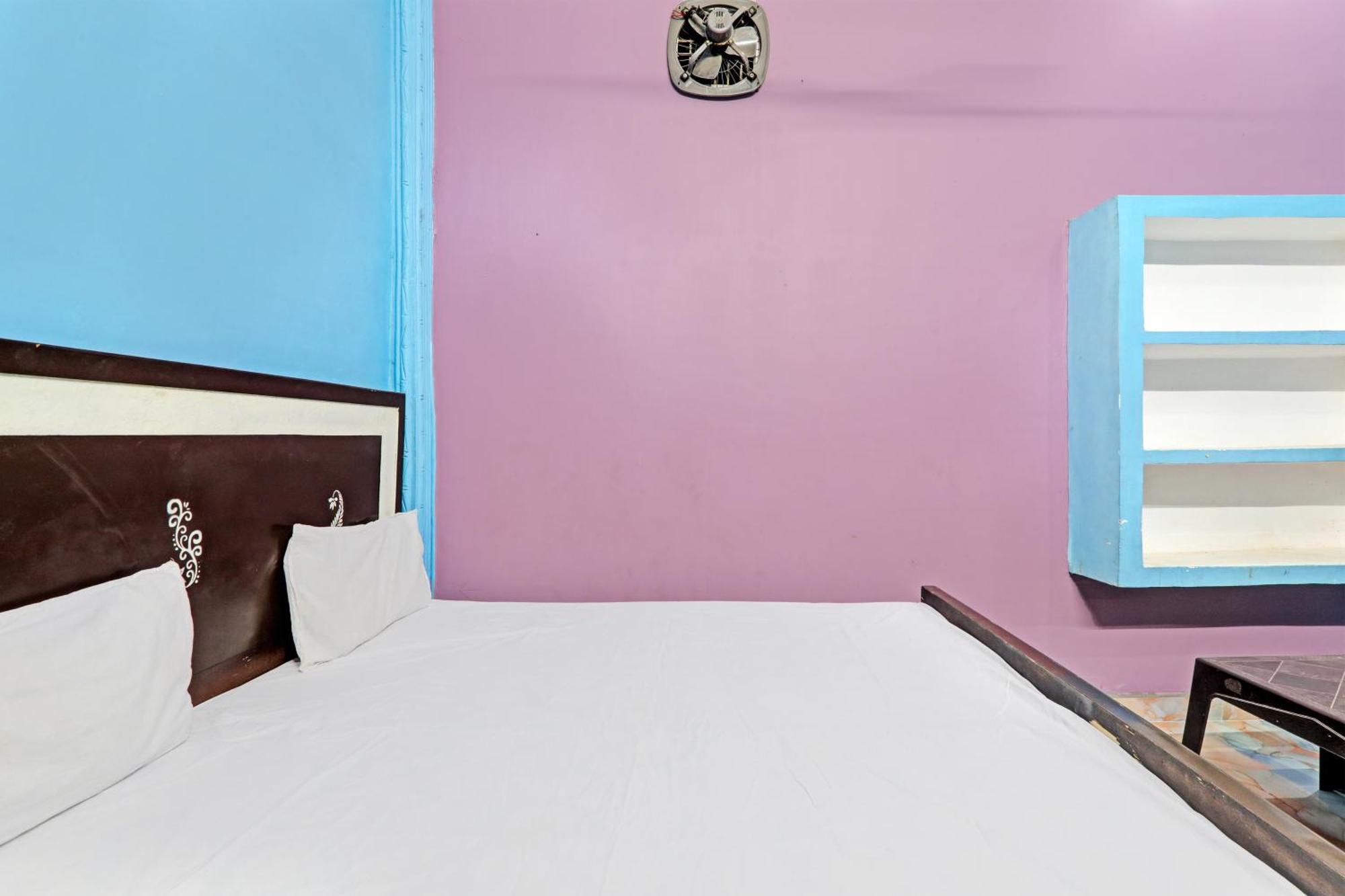 Ayodhya Hotel O Home Om Marriage Hall מראה חיצוני תמונה